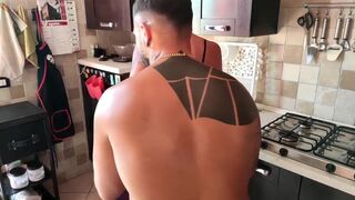 Real pair pumping in the kitchen - 7 image