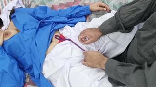 Desi Pakistani School Girl Having Sex With Old Man - 3 image