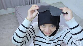 Hijab Girl Enjoy The Pain For The First Time - Minokiiko