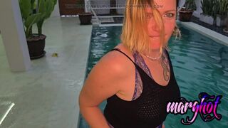 Cuckold Husband Offers His Wife's Ass in Thailand