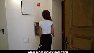 Anal Sex With Desperate Milf