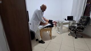 Gabi SweetCoupleStories gets her tight asshole fingered & stroked by her doctor while getting her handjob in panties - 11 image